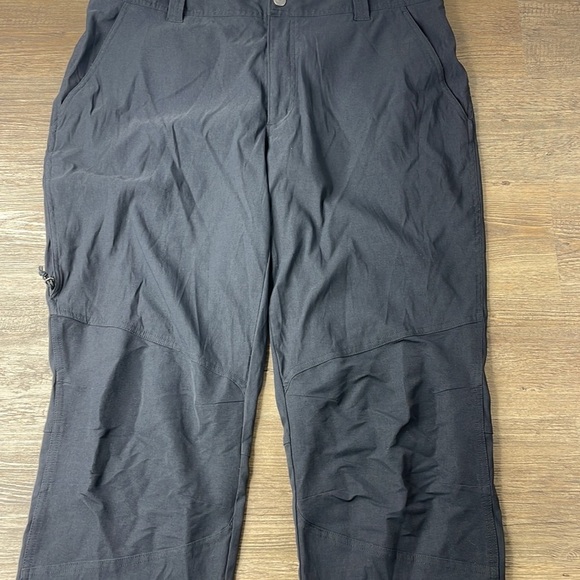 Columbia Mens Royce Peak Black OmniShield Articulate Knee Flex Nylon Pants 38x32 - Picture 7 of 15